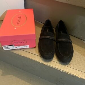 Vaneli Karida Loafers (Women) size 8.5